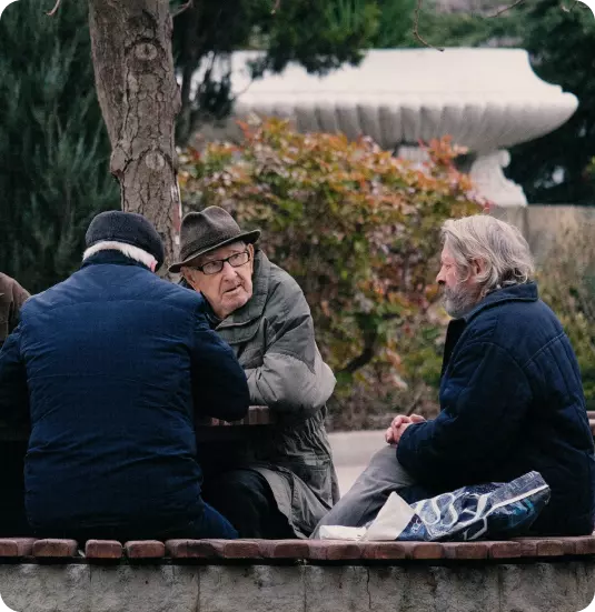 Спілкування постояльців в будинку для літніх людей